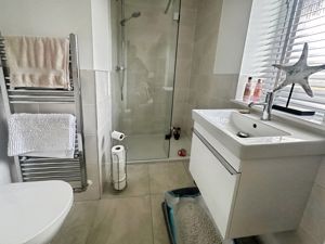 Photo 8- click for photo gallery